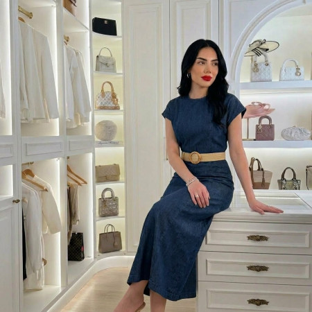 Robe en jeans élastique avec ceinture