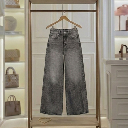 Jean