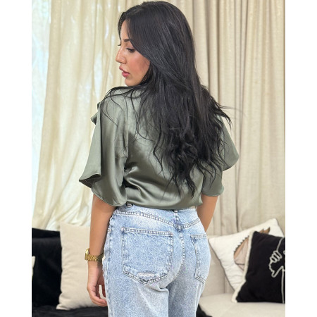 Chemise en satin à volants avec boutons Tourterelle