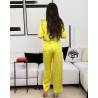 Ensemble en satin fluide chemise col classique à boutons et pantalon large et droit