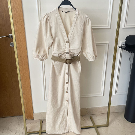 Robe longue avec ceinture