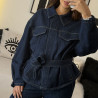 ensemble en jeans oversize avec ceinture col large avec deux poches à rabat
